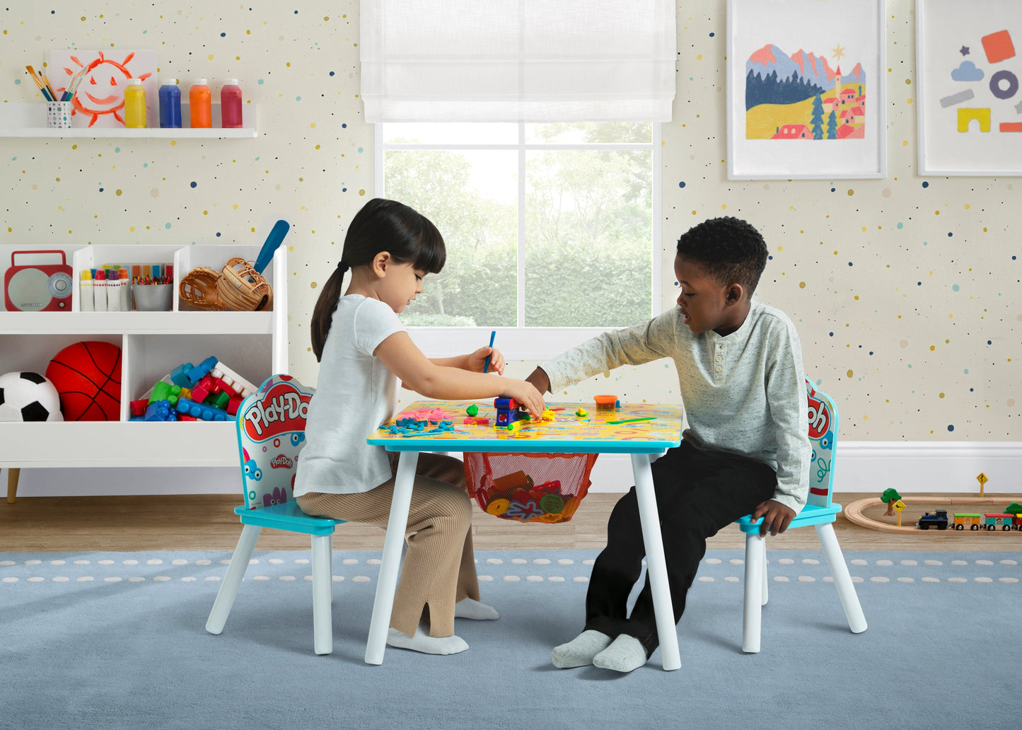 Play-Doh Table and 2 Chair Set